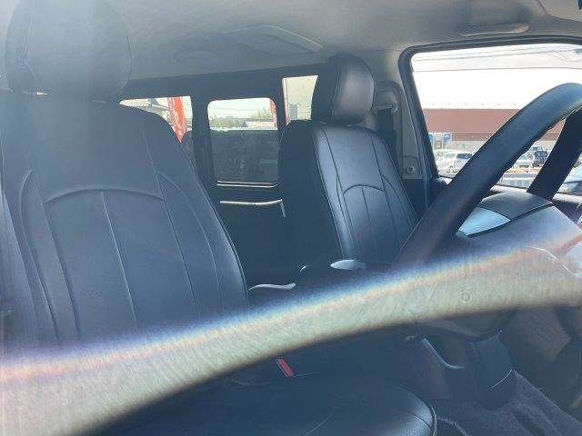 HIACE van 4WD