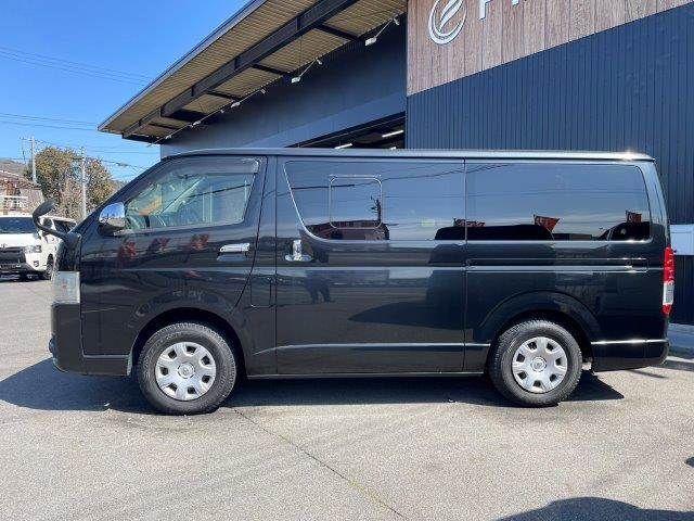 HIACE van 4WD