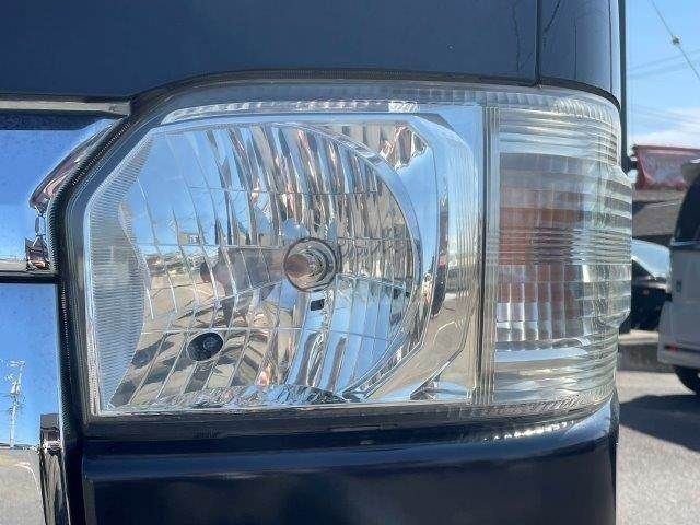 HIACE van 4WD