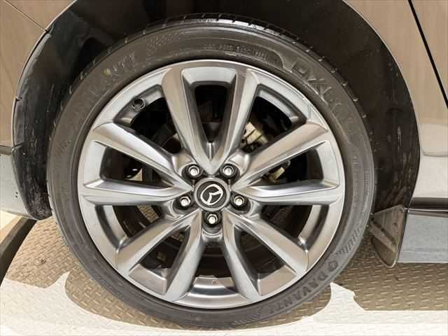 MAZDA3 FASTBACK