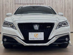 CROWN sedan hybrid