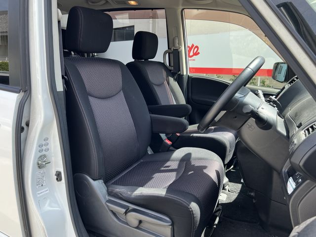 SERENA WG 4WD