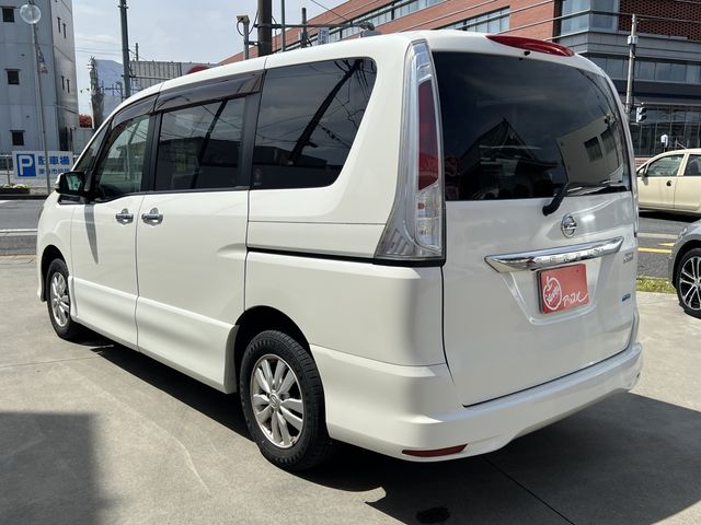 SERENA WG 4WD