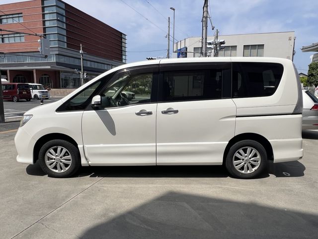 SERENA WG 4WD