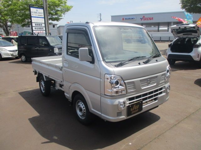 NT100 CLIPPER 4WD