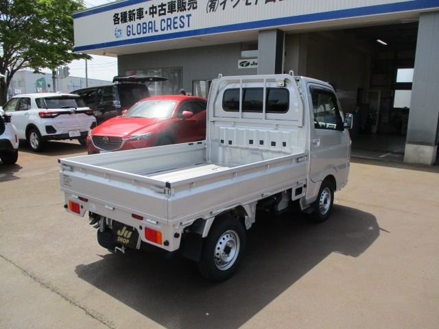 NT100 CLIPPER 4WD