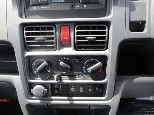 NT100 CLIPPER 4WD