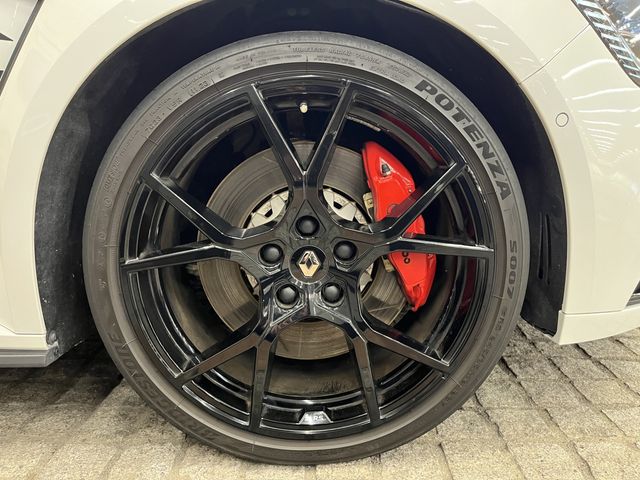 RENAULT MEGANE hatchback