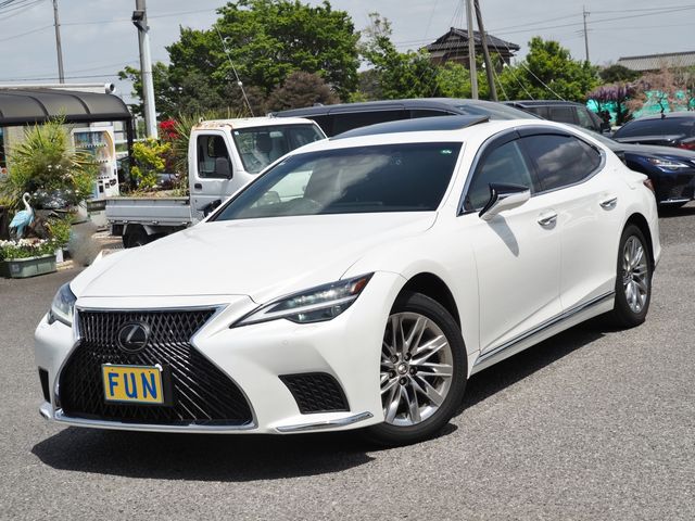 LEXUS LS500