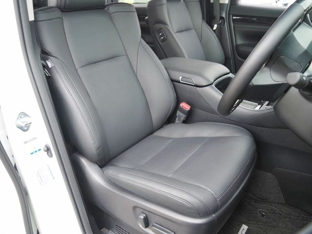 ALPHARD hybrid 4WD
