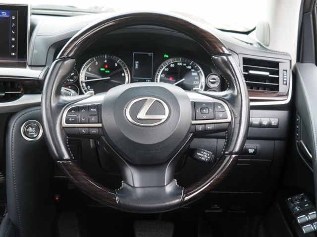 LEXUS LX570 AWD