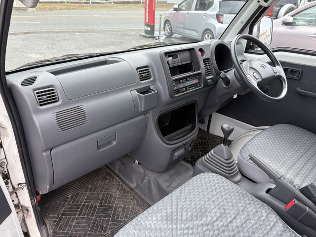 PIXIS truck