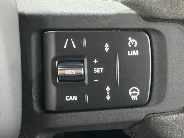 ROVER DEFENDER
