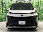 VOXY HYBRID