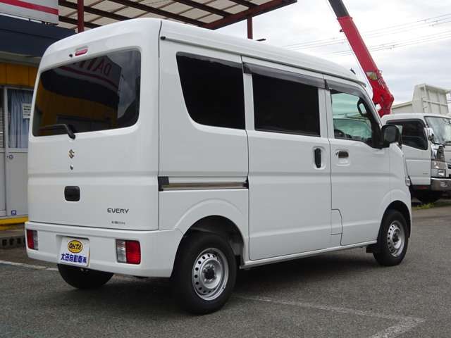 EVERY van 4WD