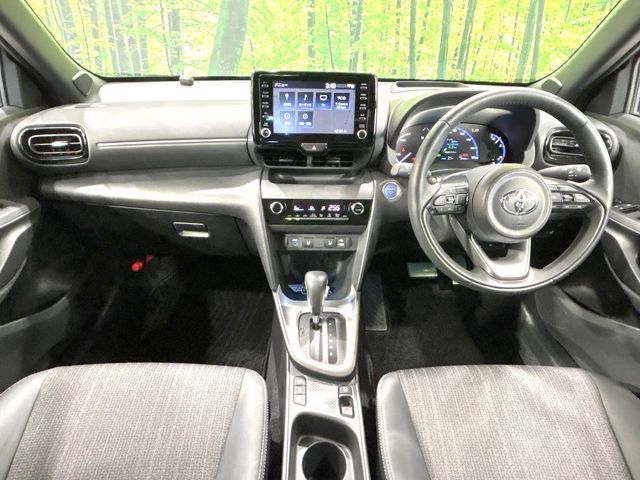 YARIS CROSS HYBRID