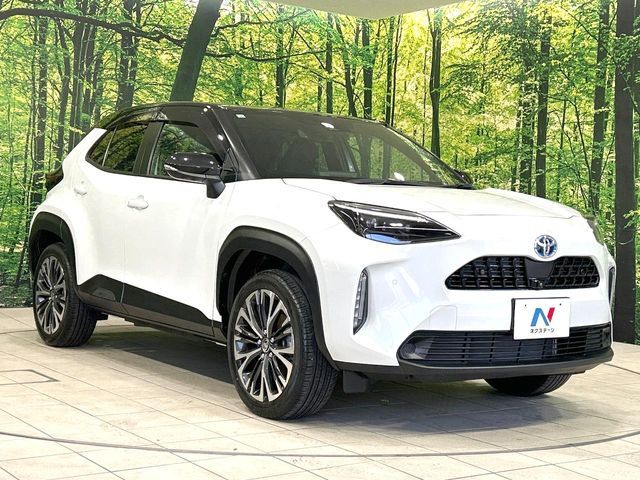 YARIS CROSS HYBRID