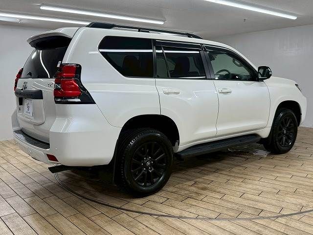 LANDCRUISER PRADO