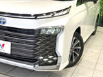 VOXY HYBRID