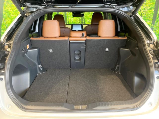 YARIS CROSS HYBRID