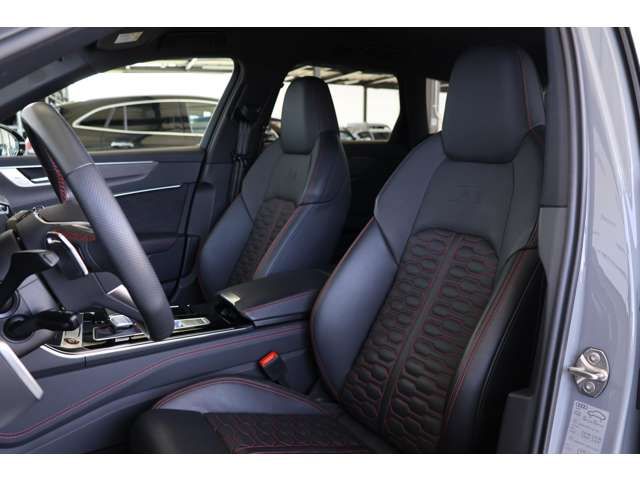 AUDI RS6 AVANT