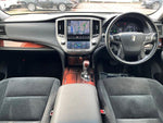 CROWN sedan hybrid