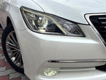 CROWN sedan hybrid