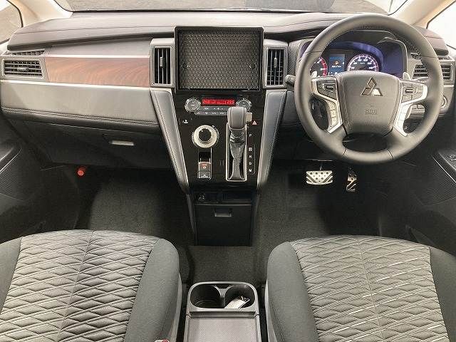 DELICA D:5 4WD