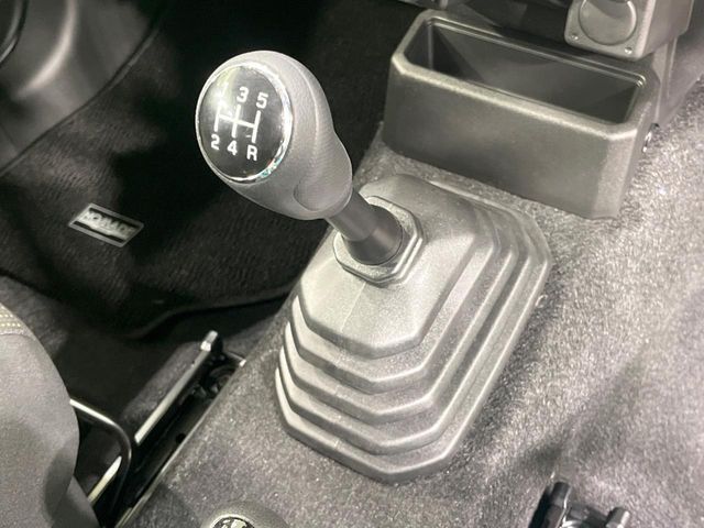 JIMNY NOMADE