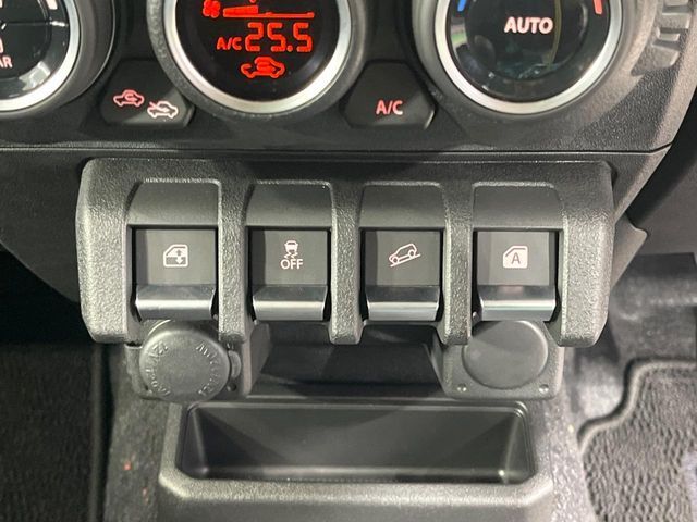 JIMNY NOMADE