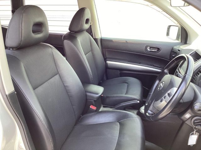 X-TRAIL 4WD