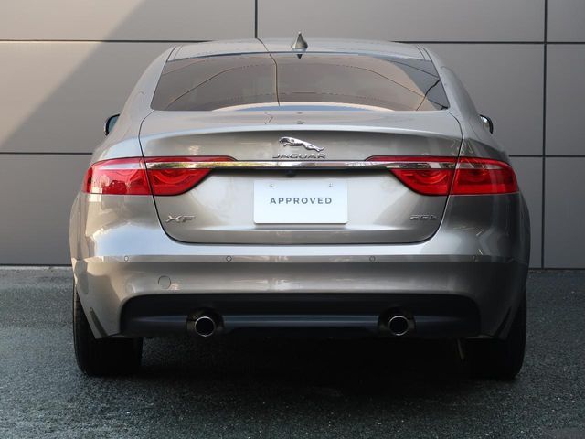 JAGUAR XF series