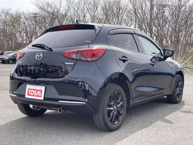 MAZDA2