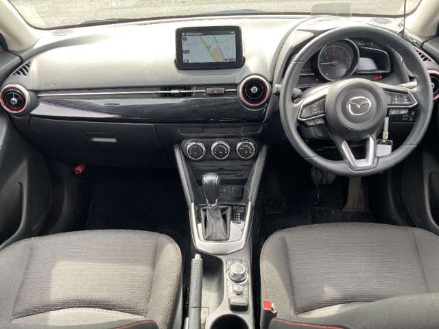 MAZDA2