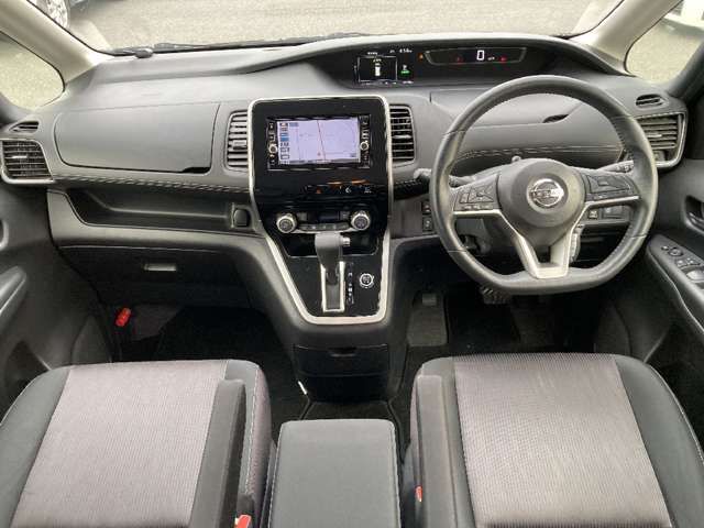 SERENA S-HYBRID 4WD