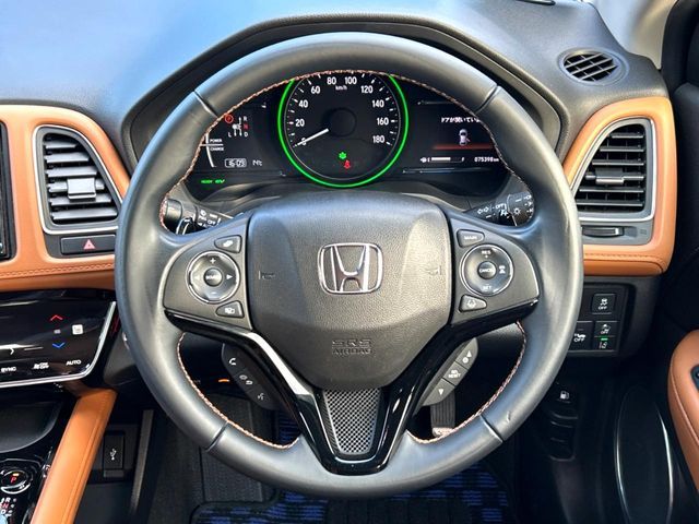 VEZEL HYBRID 4WD
