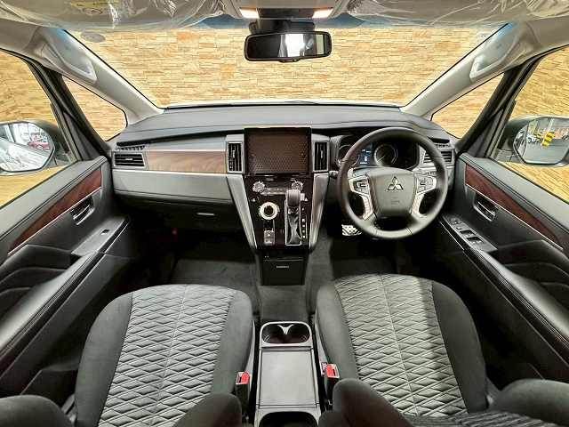 DELICA D:5 4WD