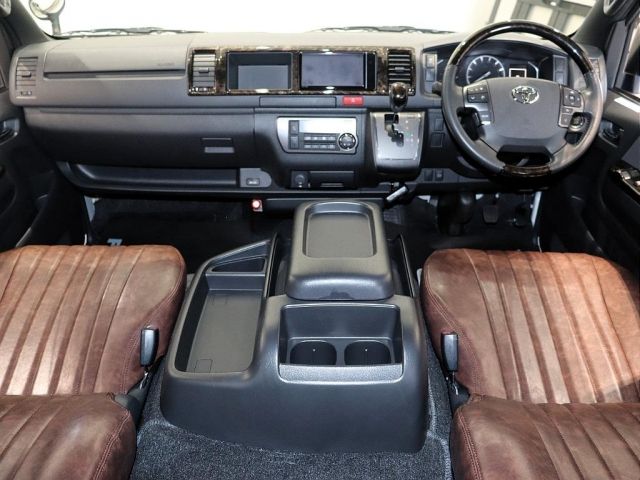 HIACE van 2WD