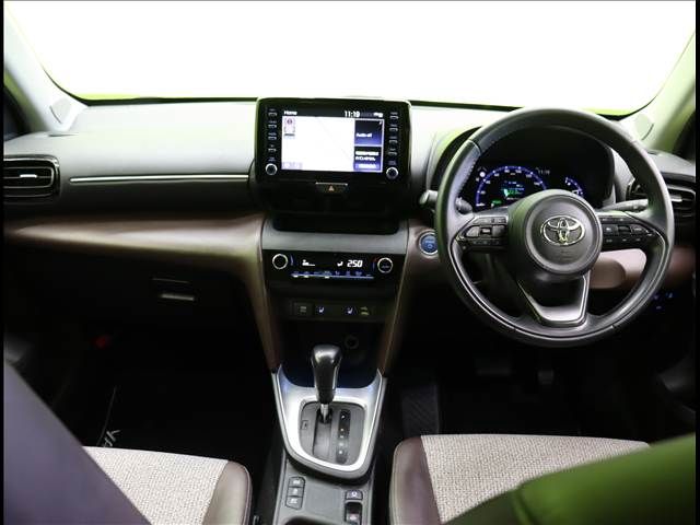 YARIS CROSS HYBRID