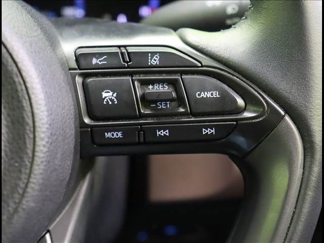 YARIS CROSS HYBRID