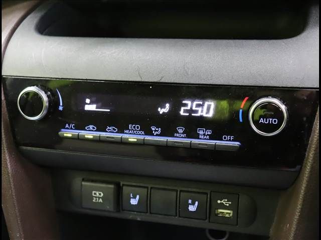YARIS CROSS HYBRID