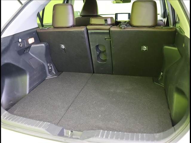 YARIS CROSS HYBRID