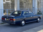 CROWN sedan