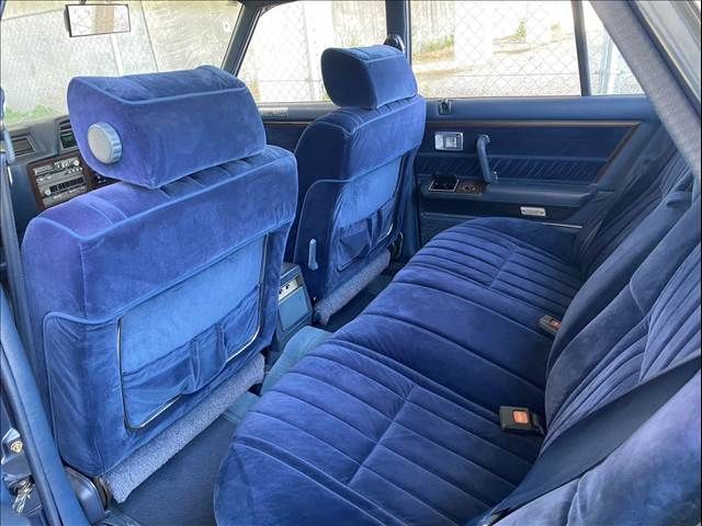 CROWN sedan