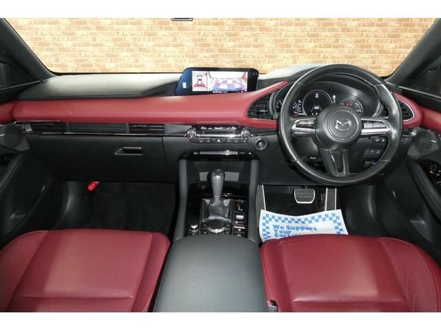 MAZDA3 FASTBACK