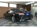 CROWN sedan hybrid 4WD