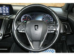 CROWN sedan hybrid 4WD