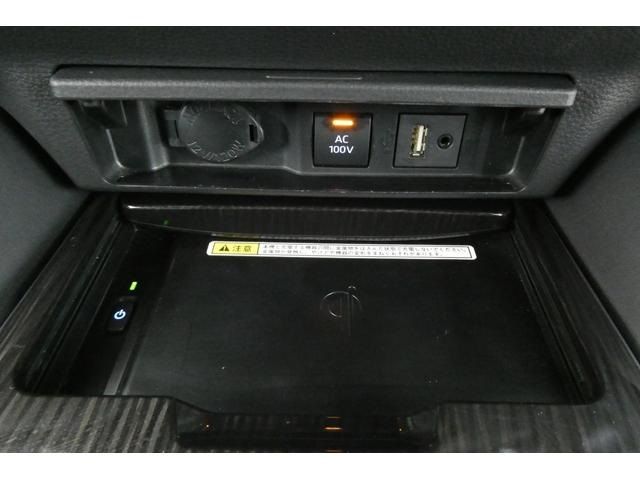 CROWN sedan hybrid 4WD