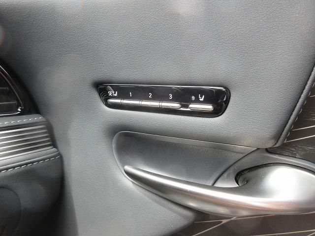 LEXUS LS500h