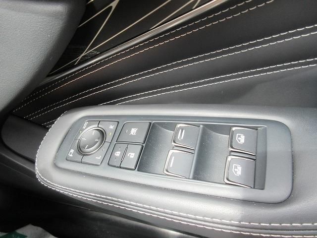 LEXUS LS500h
